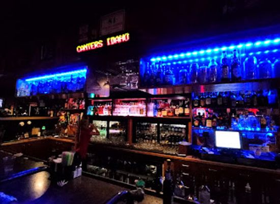 idaho/snake-river-canyon/bar/canters-inn