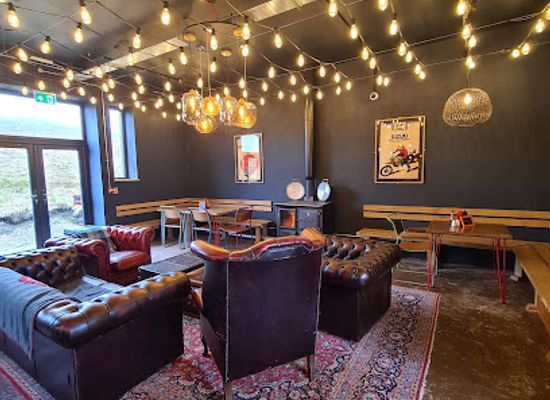 isle-of-man/snaefell/bar/victory-cafe