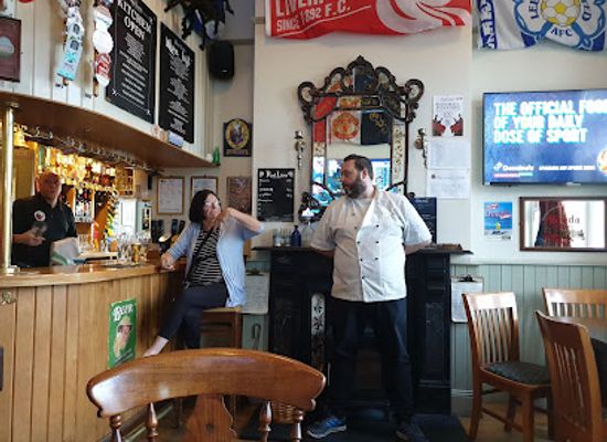 guernsey/st-saviour/bar/the-red-lion-randalls