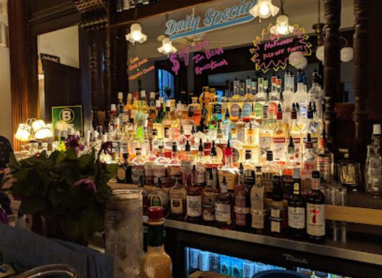 vermont/upper-valley/bar/babes-bar