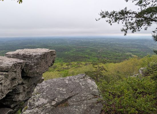 alabama/cheaha-mountain/bar/cheaha-lake