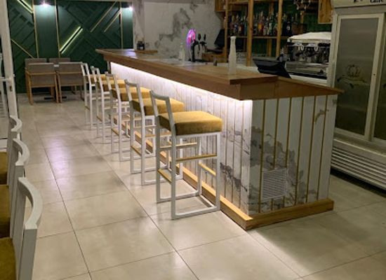 croatia/makarska/bar/caffe-bar-royal