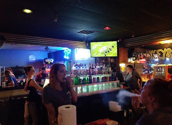 oklahoma/southwestern-oklahoma/bar/brewskeys-bar-and-grill