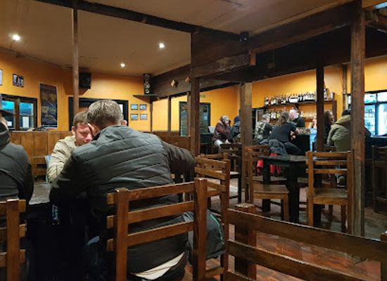 chile/puerto-natales/bar/slowly-bar