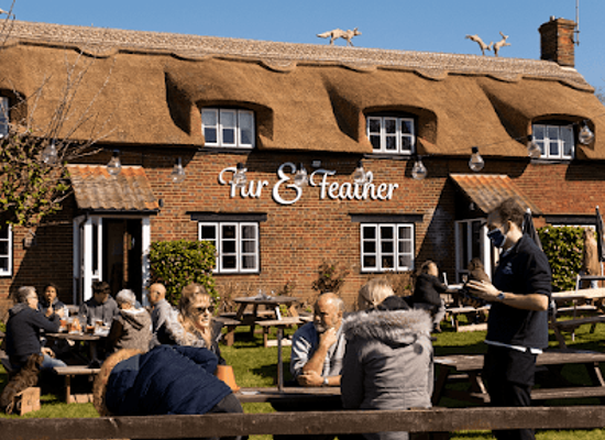 united-kingdom/norfolk-broads/bar/fur-feather-inn