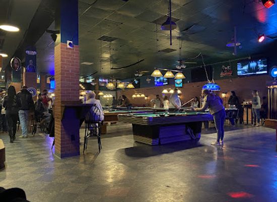 tennessee/memphis-beale-street/bar/peoples-on-beale