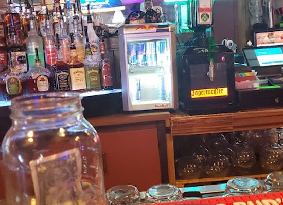 kansas/chautauqua-hills/bar/rosebuds