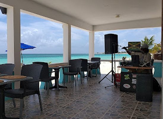 anguilla/cap-juluca/bar/coconuts-beachbar-and-grill