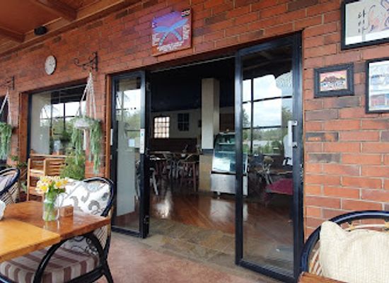 kenya/mount-kenya-region/bar/jib-s-cafe-bistro