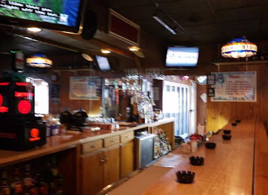 wyoming/converse-county/bar/deer-creek-bar-lounge