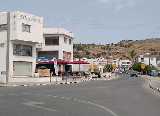 cyprus/kokkinochoria-red-soil-villages/bar/the-king-s-cellar