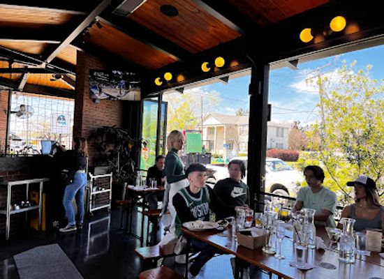 louisiana/baton-rouge/bar/mid-city-beer-garden