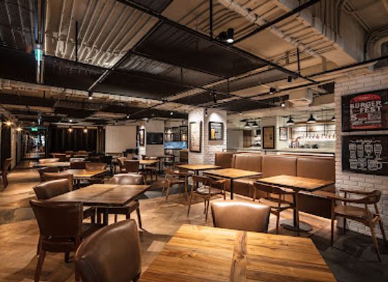 thailand/central-thailand/bar/beer-republic