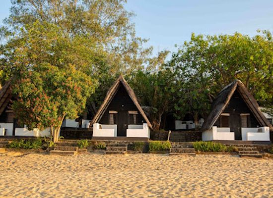 malawi/kande-beach/bar/kande-beach