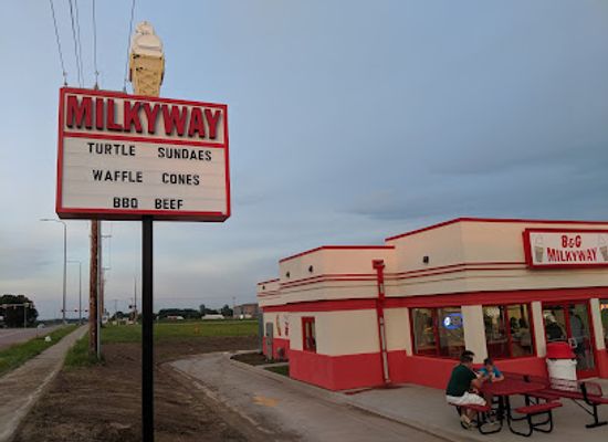 iowa/northwest-iowa/bar/b-g-milkyway