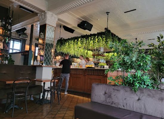 iceland/reykjavik/grandi/bar/jungle-cocktail-bar