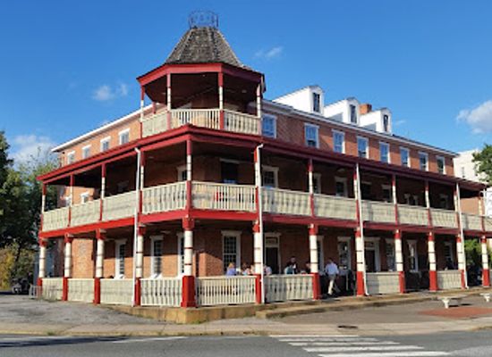 delaware/white-clay-creek-state-park/bar/deer-park-tavern