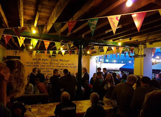ireland/ennis/bar/fawls-bar
