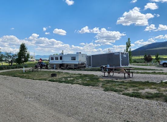 idaho/city-of-rocks-national-reserve/bar/city-of-rocks-rv