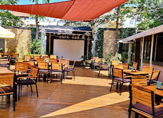 romania/olt/bar/baroc-cafe-pub