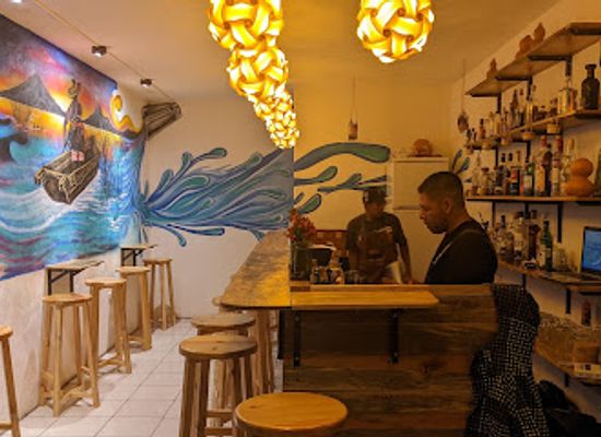 guatemala/lake-atitlan/bar/el-tecomate-cocktail-bar