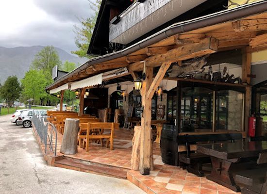slovenia/bohinj/bar/foksner