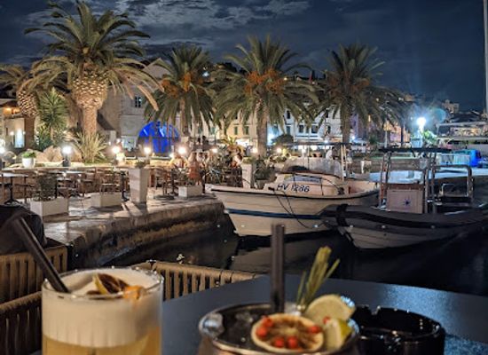 croatia/hvar/bar/nautica-bar