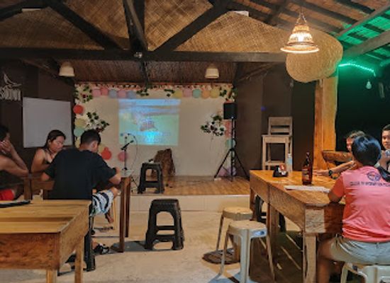 philippines/siargao/bar/cheers-n-shots-island-restobar