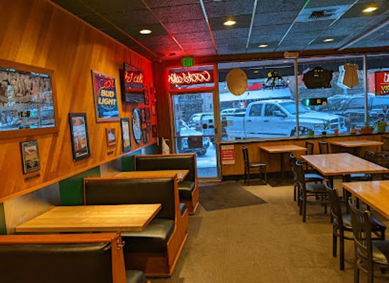 oregon/bend/bar/corey-s-bar-grill