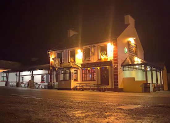 ireland/cliffs-of-moher/bar/mcdermott-s-pub