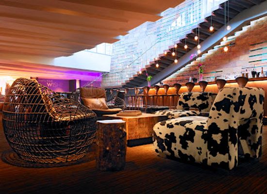 arizona/scottsdale/scottsdale-fashion-square/bar/living-room