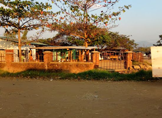 malawi/liwonde-national-park/bar/liqour-mart