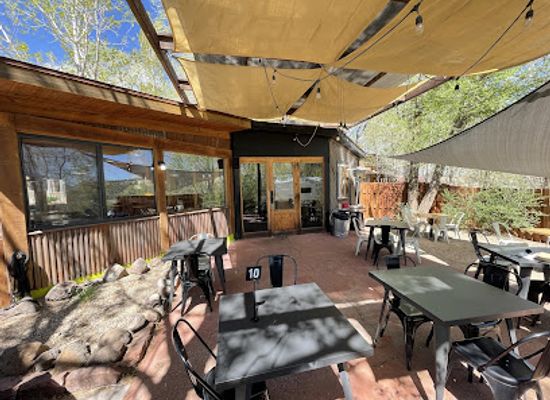 utah/henry-mountains/bar/burr-trail-grill