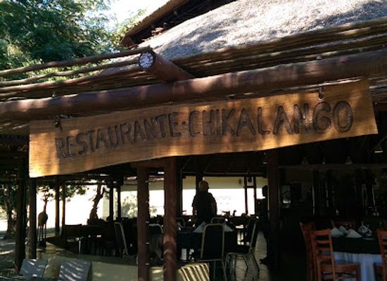 mozambique/gorongosa-national-park/bar/chikalango-restaurant
