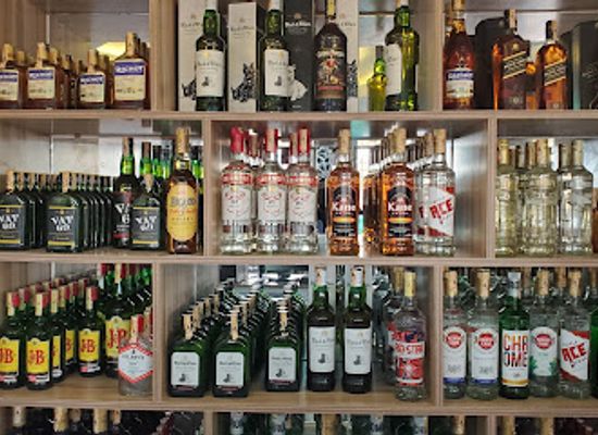 kenya/tsavo-national-park/bar/t-liquors
