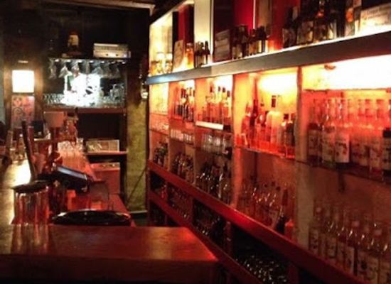 switzerland/geneva/bar/roi-ubu