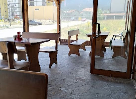 bulgaria/dobrinishte/bar/cool-pub