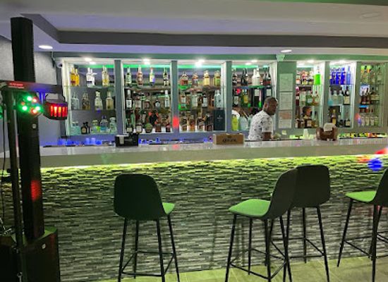 puerto-rico/aguadilla/bar/la-maquina-sport-bar
