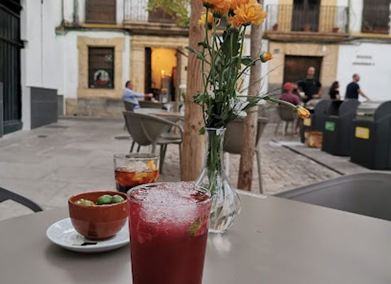 spain/cordoba/bar/bar-los-cuatro-gatos