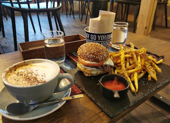 japan/shinano/bar/arrowhead-tavern-nojiri-coffee