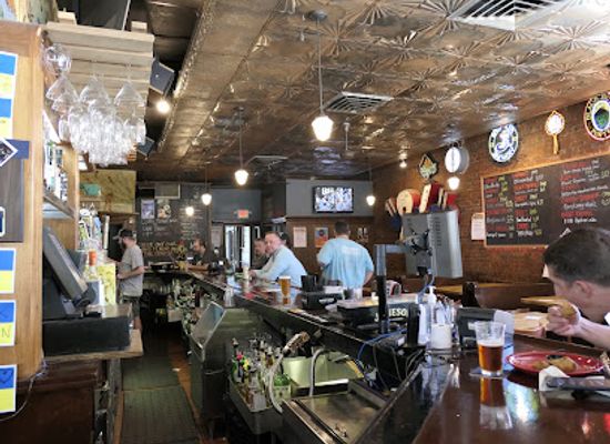 minnesota/saint-paul/summit-university/bar/sweeney-s-saloon