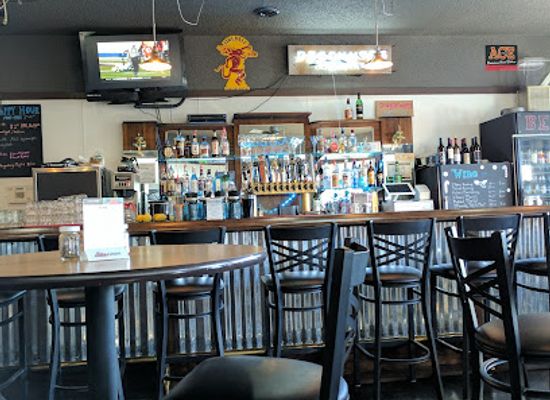 oregon/blue-mountains/bar/broken-barrel