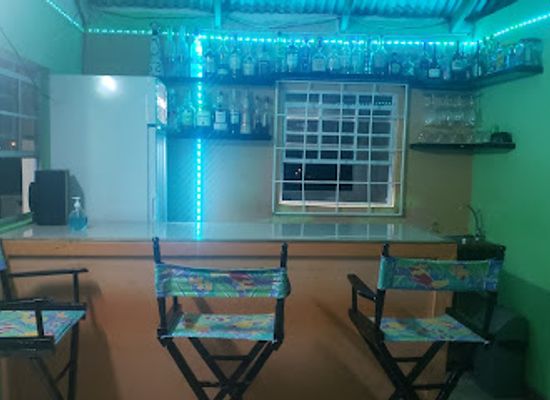 saint-lucia/choiseul-quarter/bar/alphy-s-bar-grill