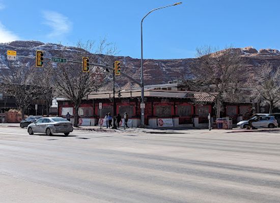 utah/arches-national-park/bar/pasta-jay-s