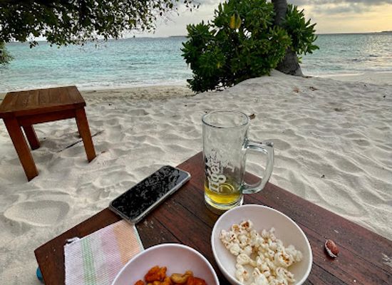 maldives/hithadhoo-island/bar/sunset-bar