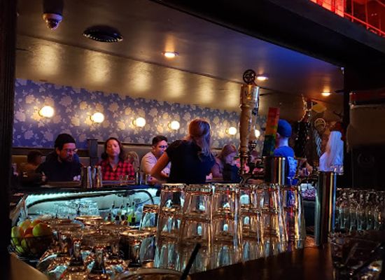 california/long-beach/bar/the-hawk