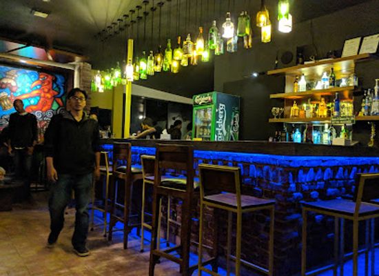 nepal/bagmati-province/bar/beers-n-cheers