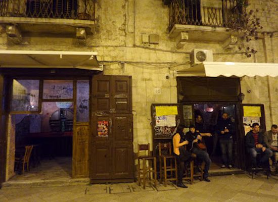 italy/bari/bari-vecchia/bar/barlume-rock-bar
