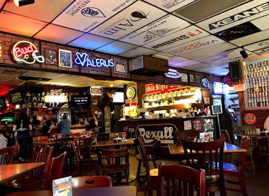 texas/midland/bar/the-bar