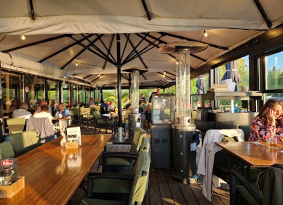 netherlands/hoeksche-waard/bar/restaurant-de-oude-tol